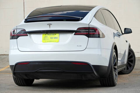 2022 Tesla Model X Plaid