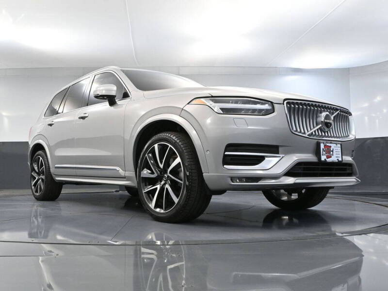 2024 Volvo XC90 B5 Plus Bright Theme