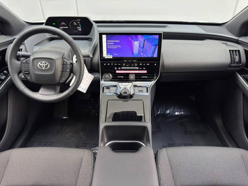 2024 Toyota bZ4X XLE