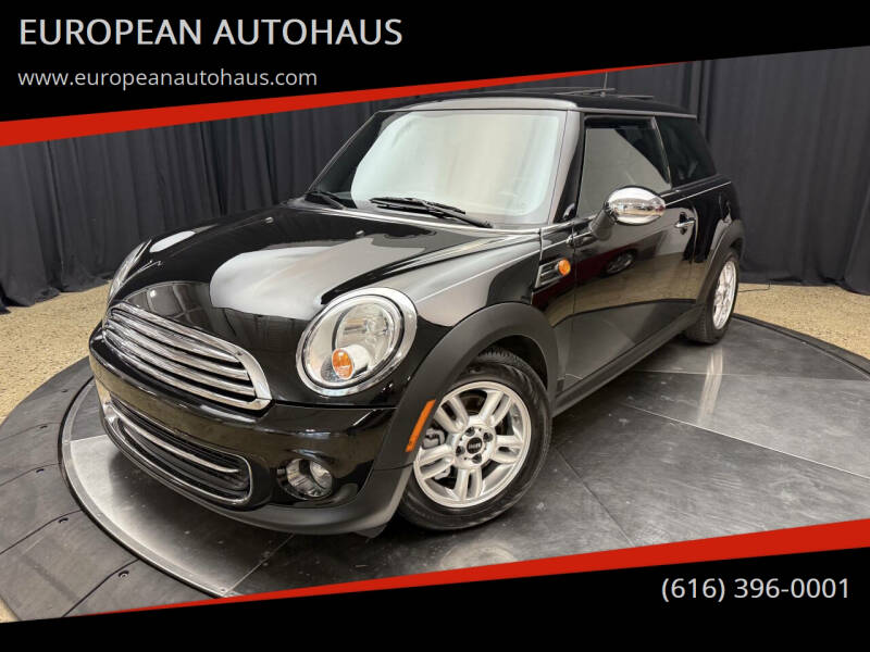 2012 MINI Cooper Base's photo