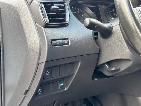 2017 Nissan Rogue Sport SL