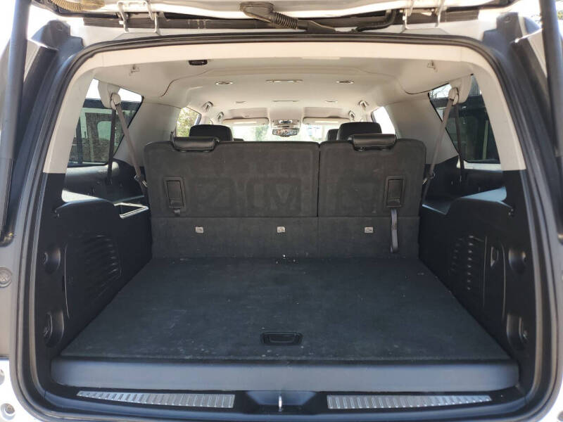 2020 Chevrolet Suburban LT