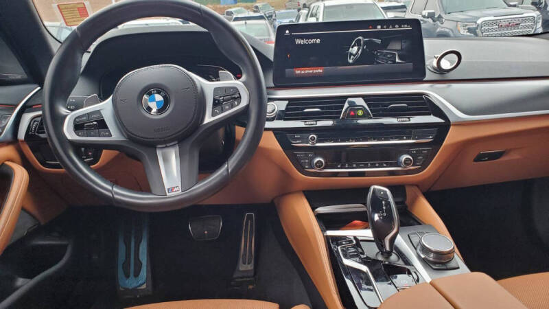 2023 BMW 5 Series 540i