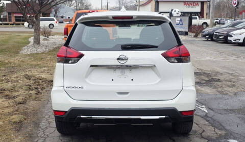 2017 Nissan Rogue S
