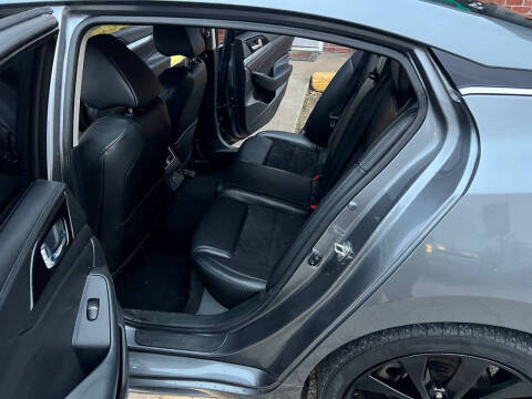 2018 Nissan Maxima 3.5 SR