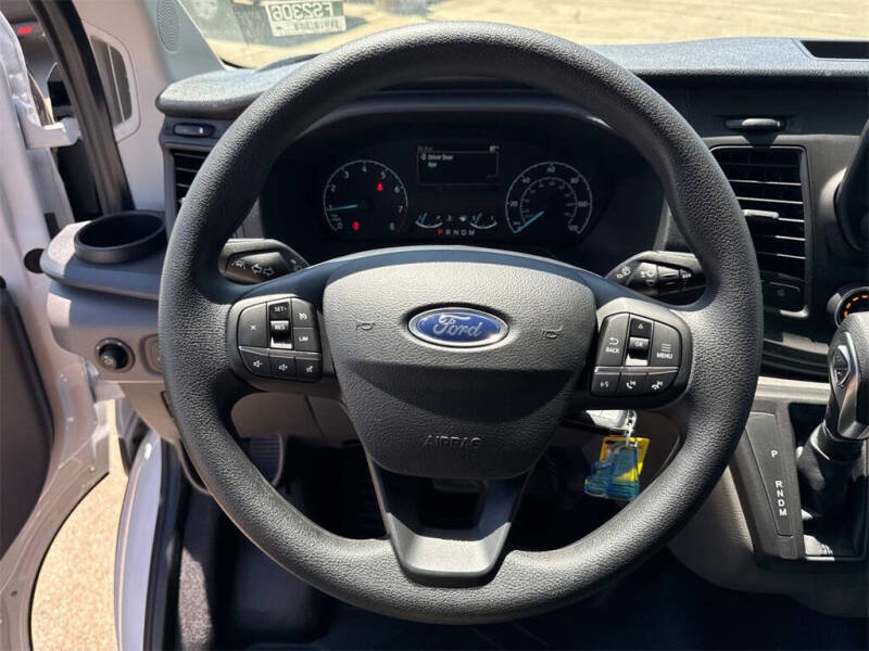 2025 Ford Transit