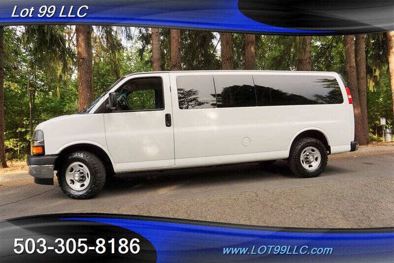 2017 Chevrolet Express LT 3500