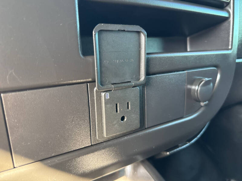 2019 Chevrolet Express 2500