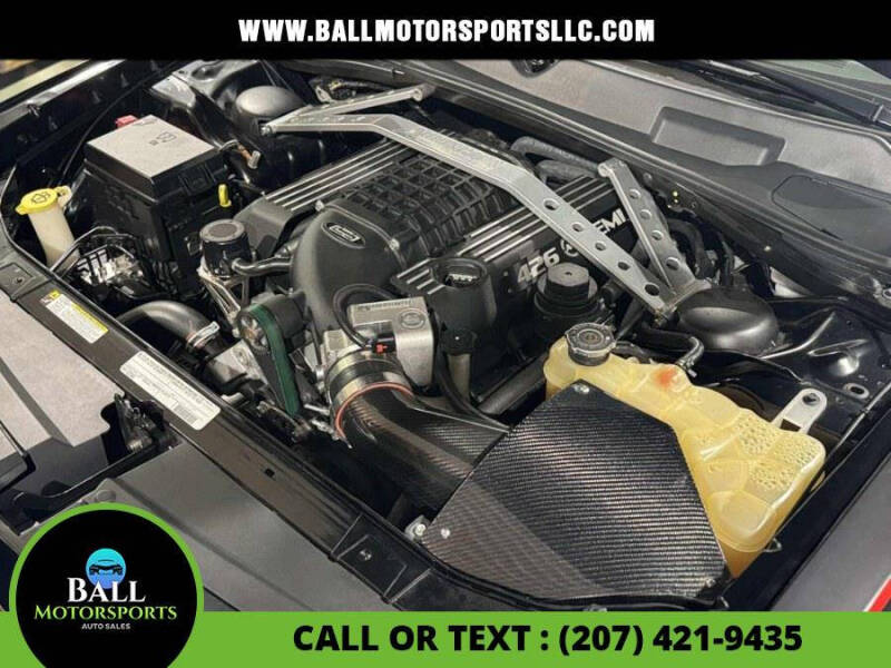 2011 Dodge Challenger SRT8 392