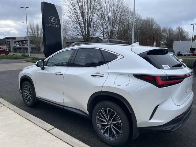 2025 Lexus NX 350h Premium