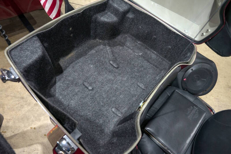 2003 Harley-Davidson FLH