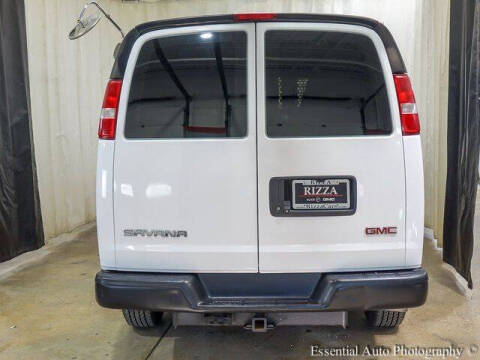 2017 GMC Savana 2500