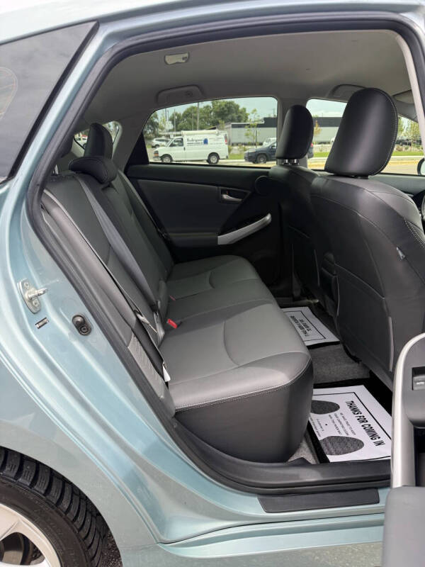 2012 Toyota Prius Two