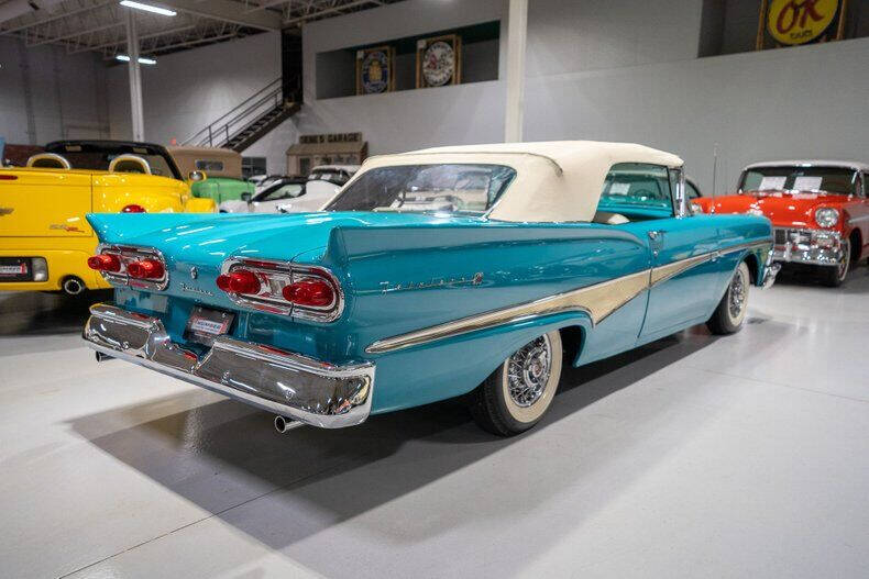 1958 Ford Fairlane