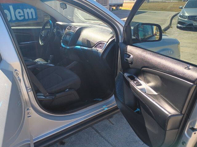 2012 Dodge Journey SE