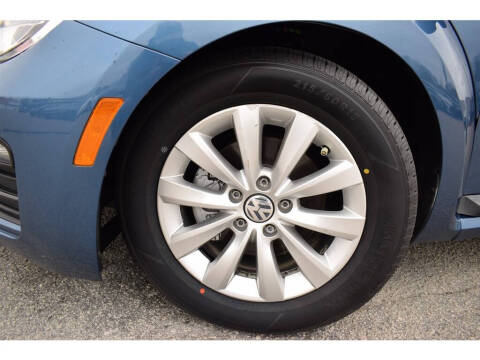 2018 Volkswagen Beetle 2.0T Coast