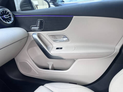 2019 Mercedes-Benz A-Class A 220