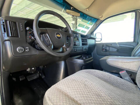 2015 Chevrolet Express 2500