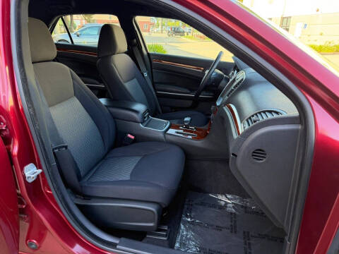 2012 Chrysler 300