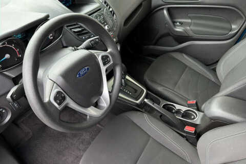 2017 Ford Fiesta SE