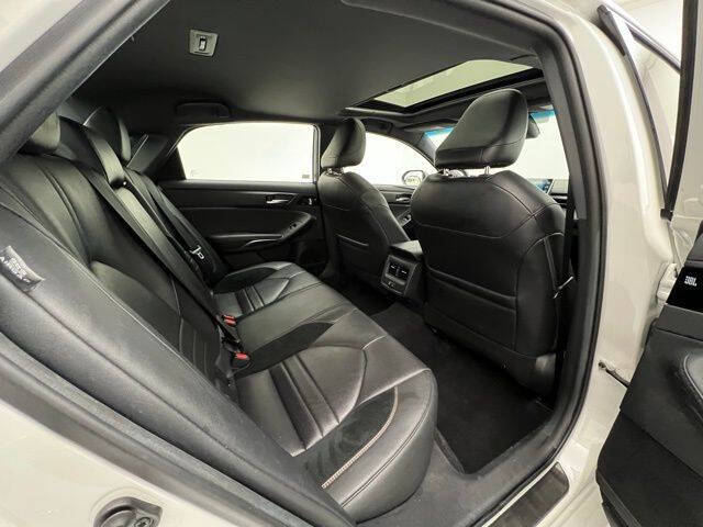 2021 Toyota Avalon XSE Nightshade