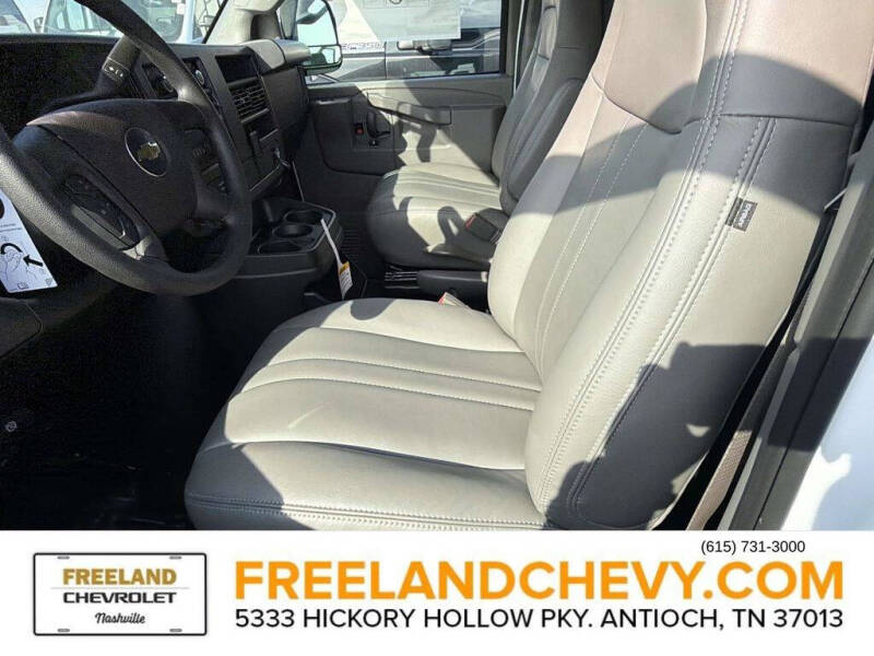 2026 Chevrolet Express 2500