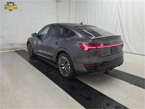 2024 Audi Q8 Sportback e-tron quattro Premium Plus S line