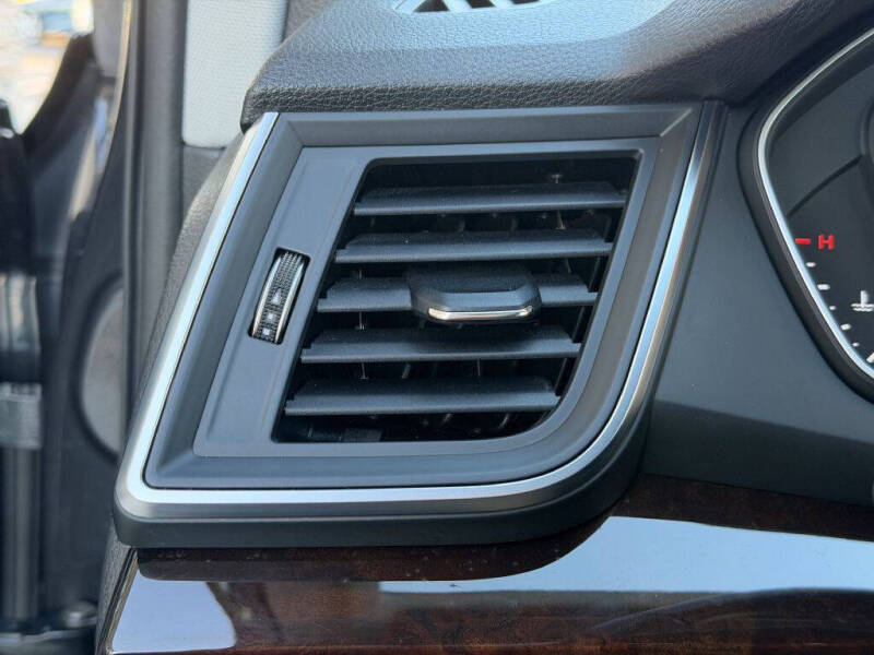 2019 Audi Q5 quattro Premium Plus 45 TFSI