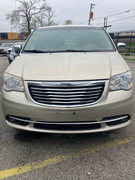 2013 Chrysler Town and Country for sale at RITE PRICE AUTO SALES INC in Harvey IL