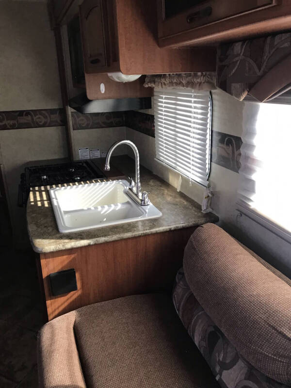 2012 Forest River SURVEYOR SPORT