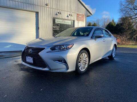 2017 Lexus ES 350 for sale at Meredith Motors in Ballston Spa NY