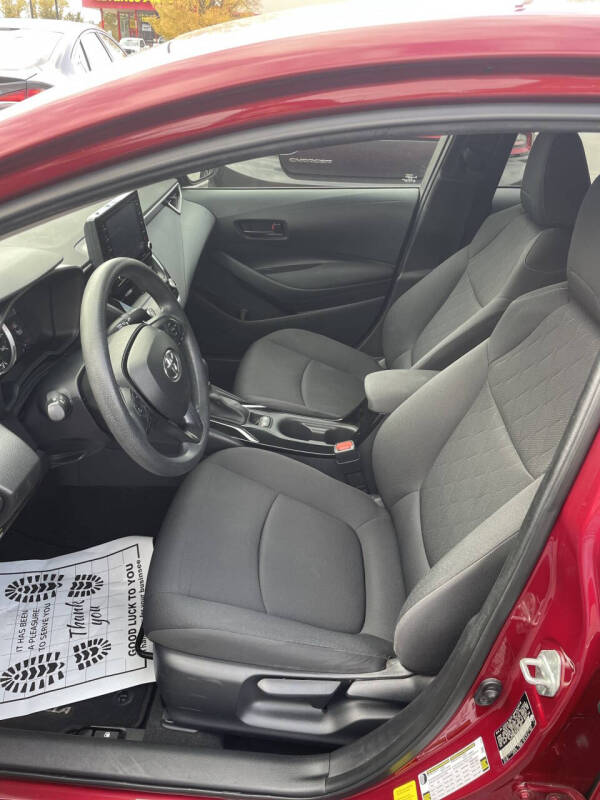 2022 Toyota Corolla LE