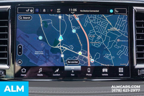 2024 Chrysler Pacifica Plug-In Hybrid Select