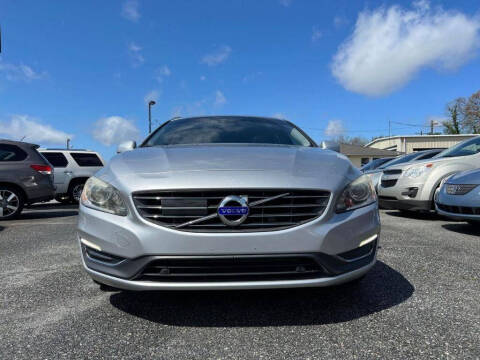 2015 Volvo V60 T5 Drive-E Platinum