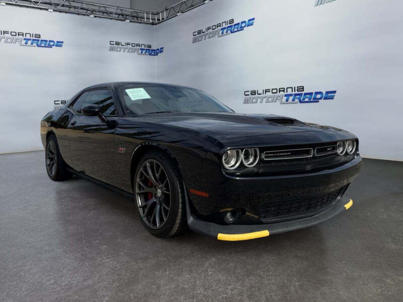 2016 Dodge Challenger SRT 392