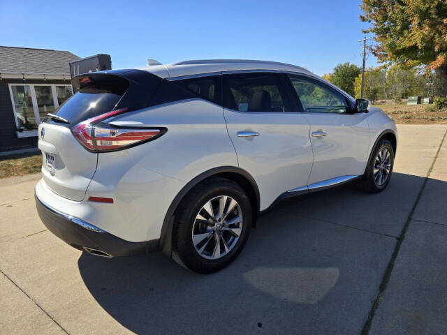 2017 Nissan Murano for sale at Bigfoot Auto in Hiawatha, IA