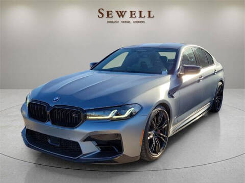 2022 BMW M5