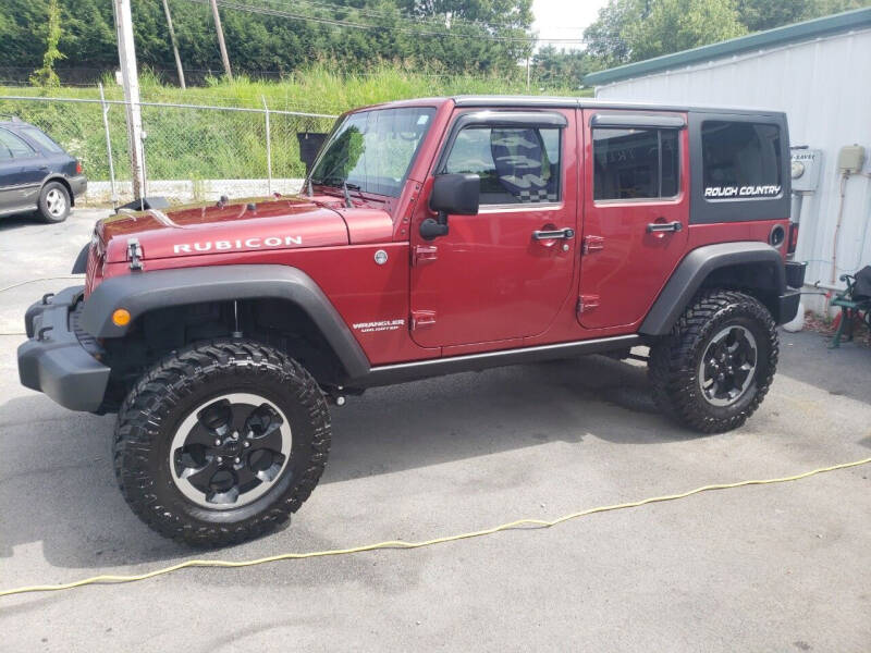 2012 Jeep Wrangler Unlimited for sale at Green Tree Motors in Elizabethton TN