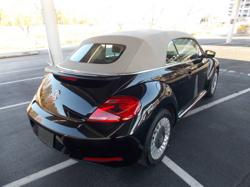 2014 Volkswagen Beetle Convertible 1.8T