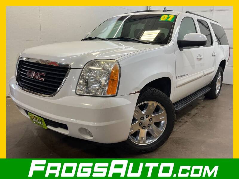 2007 GMC Yukon XL for sale at Frogs Auto Sales in Clinton IA