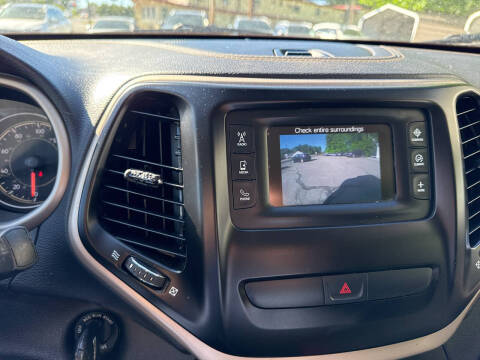 2017 Jeep Cherokee Latitude