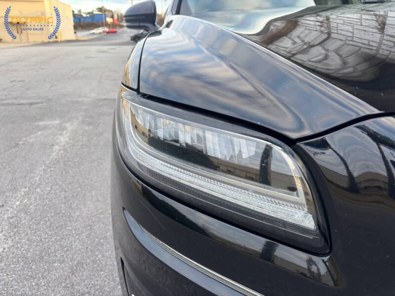 2019 Lincoln Nautilus Reserve