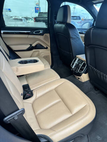 2016 Porsche Cayenne
