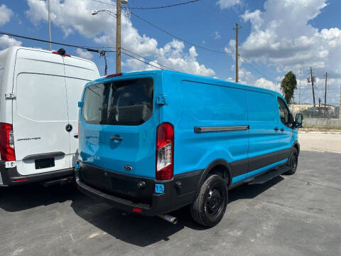 2023 Ford Transit 350