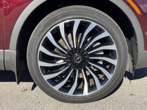 2022 Lincoln Nautilus Black Label