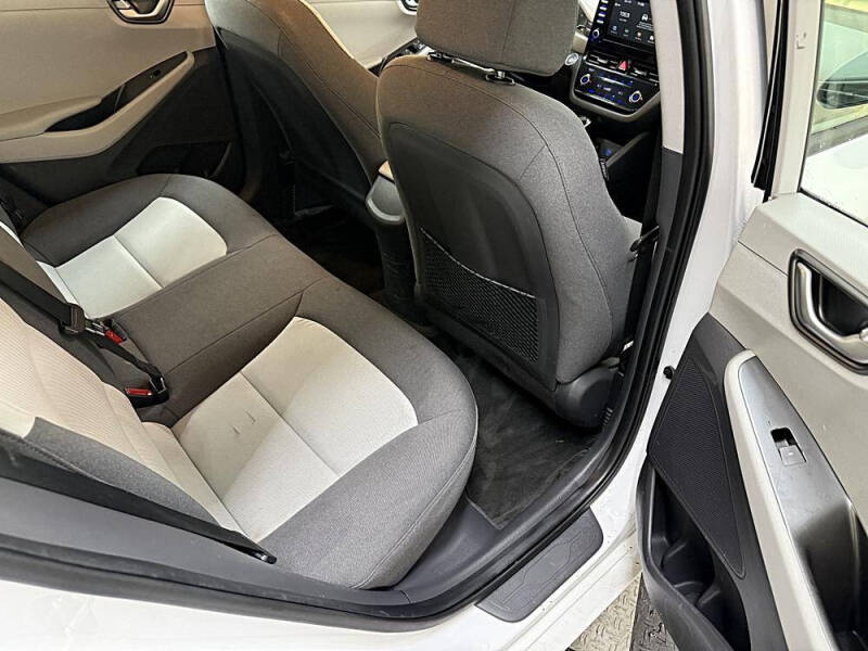 2020 Hyundai Ioniq Hybrid Blue