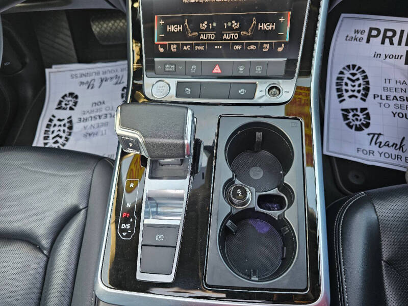 2020 Audi Q8 quattro Premium Plus 55 TFSI