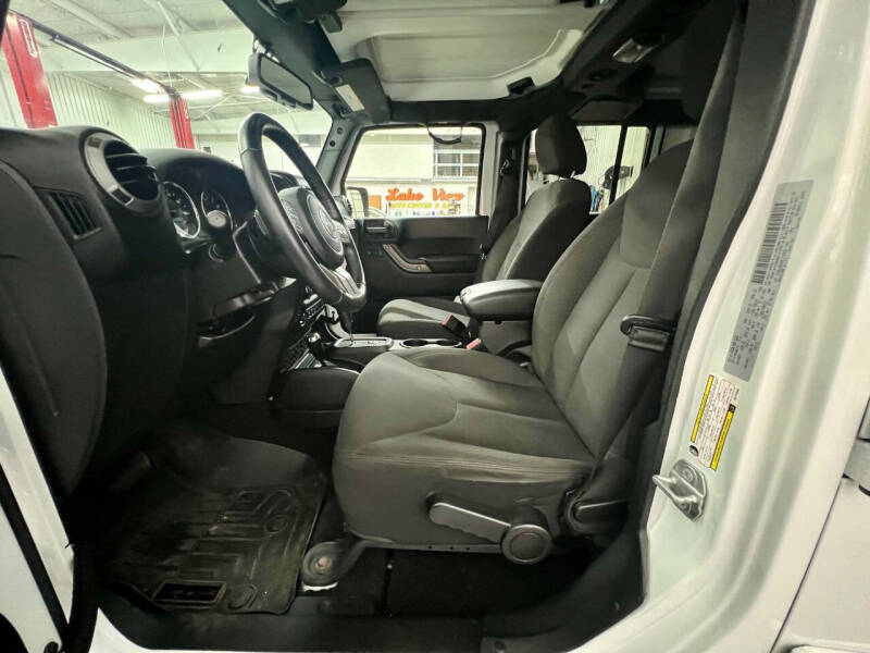 2017 Jeep Wrangler Unlimited Sport