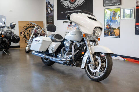 2016 Harley-Davidson Street Glide