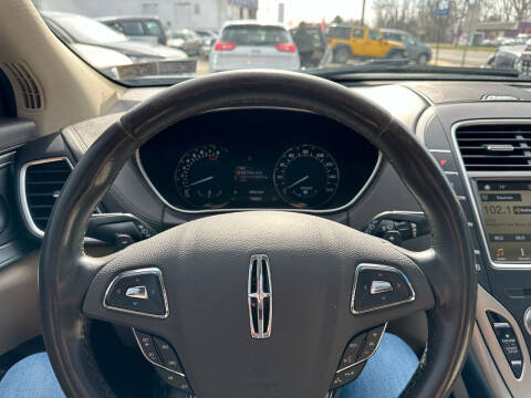 2016 Lincoln MKX Select